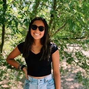 Meet your Posher, Isabella